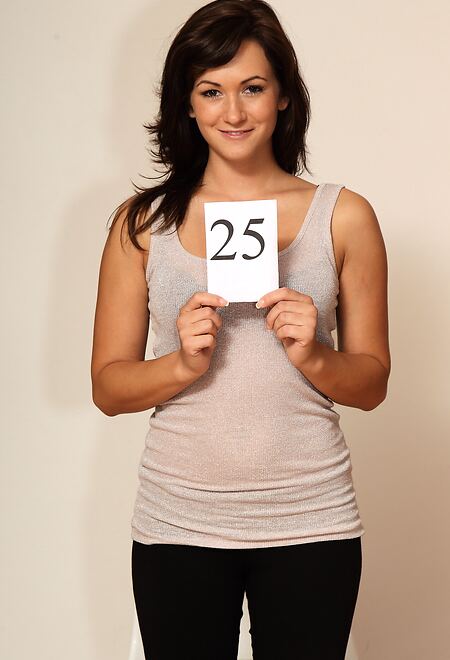 Model #25 - Tess Lyndon